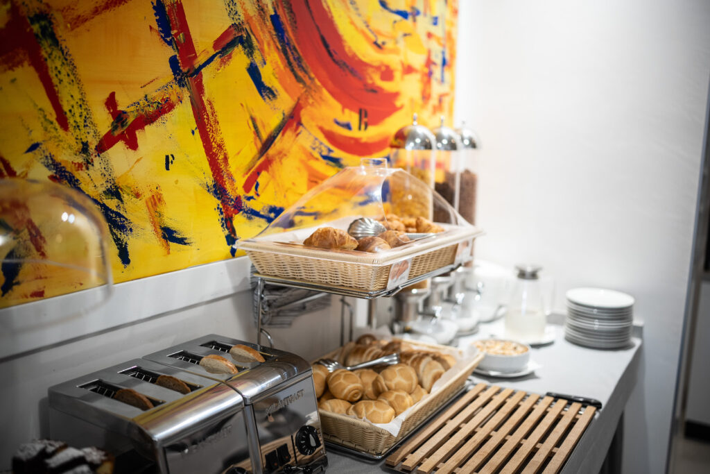 foto-buffet-colazione-ristorante-art-hotel-marzia-24