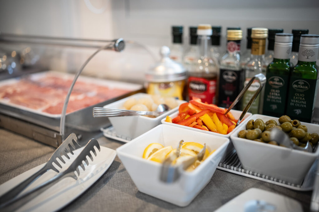 foto-buffet-colazione-ristorante-art-hotel-marzia-31